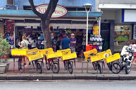 Bicicletas cargueiras em Ipanema