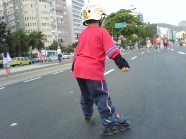 patinadorii.jpg