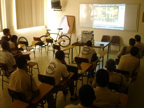 cet_gm.jpg